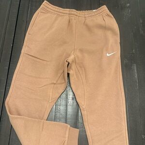 Nike Men’s Brown Sweatpants